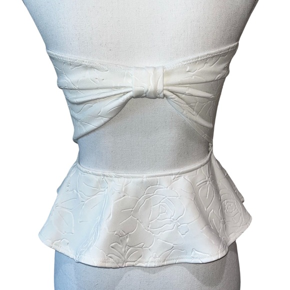 White imprinted floral Tube top - Picture 2 of 2